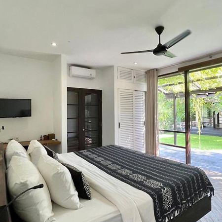 Holiday Beautiful Villa 4 Bedroom Garden View Canggu Exterior photo